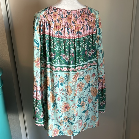 New Suzanne Betro Weekend Long Boho Peasant Tunic Bell Sleeve Style Blouse - Picture 8 of 9